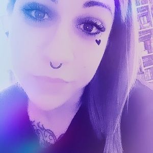 Meet your Posher, Ashlee